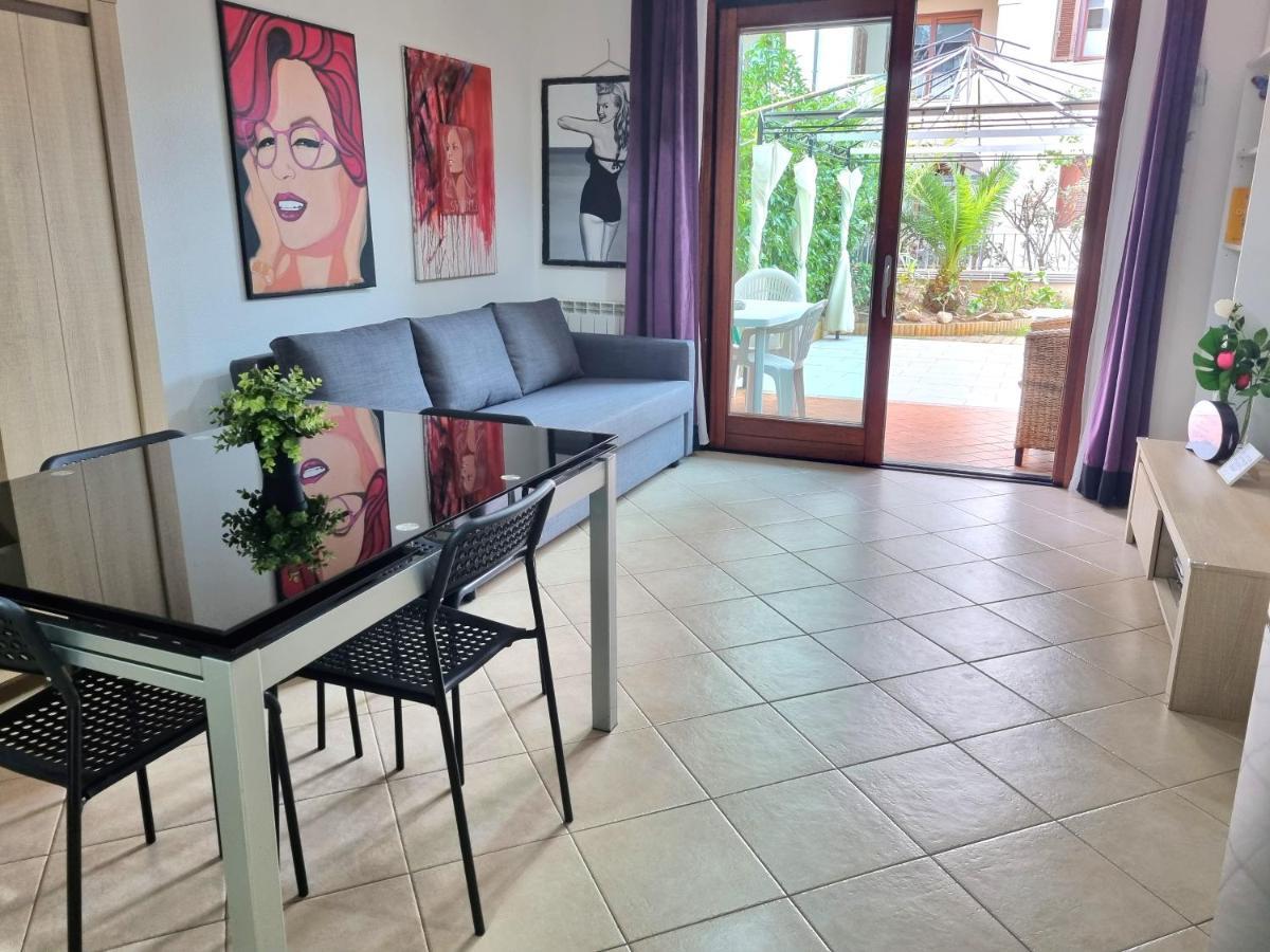 Valevalehome - Home Gallery With Fully Equipped Kitchen, Reserved Parking, Big Garden Όλμπια Εξωτερικό φωτογραφία