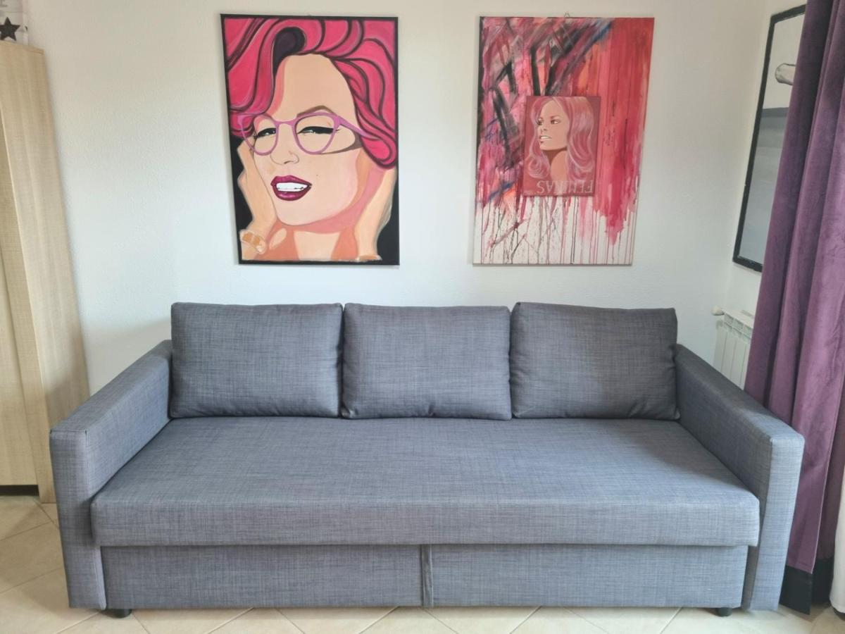 Valevalehome - Home Gallery With Fully Equipped Kitchen, Reserved Parking, Big Garden Όλμπια Εξωτερικό φωτογραφία