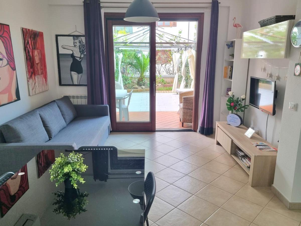 Valevalehome - Home Gallery With Fully Equipped Kitchen, Reserved Parking, Big Garden Όλμπια Εξωτερικό φωτογραφία