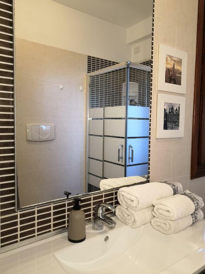 Valevalehome - Home Gallery With Fully Equipped Kitchen, Reserved Parking, Big Garden Όλμπια Εξωτερικό φωτογραφία