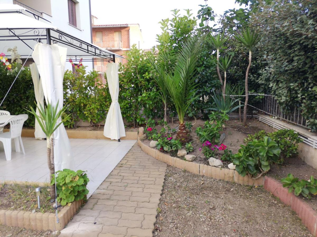 Valevalehome - Home Gallery With Fully Equipped Kitchen, Reserved Parking, Big Garden Όλμπια Εξωτερικό φωτογραφία